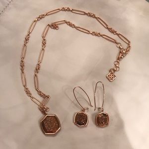 Kendra Scott Rosegold Necklace & Earring Set